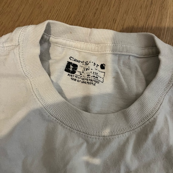 Carhartt shirt - Picture 3 of 4